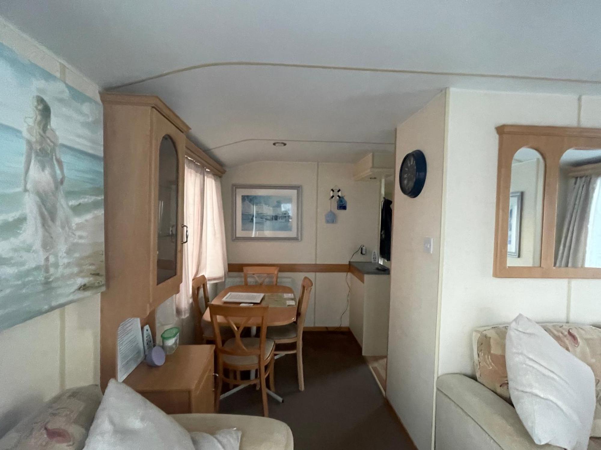 N28 Chill Place Minimum Of 2 Nights At At All Times Please Be Aware Passes Must Be Purchased From Reception Seperately Costs Dependant On Stay Tunstall  Bagian luar foto